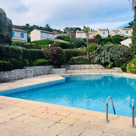 Maison Couchou In Villa