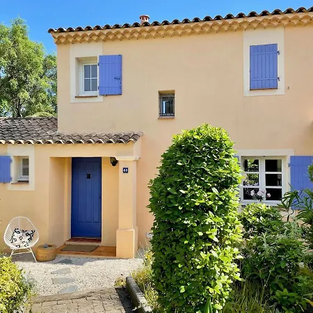 Maison Couchou In Villa